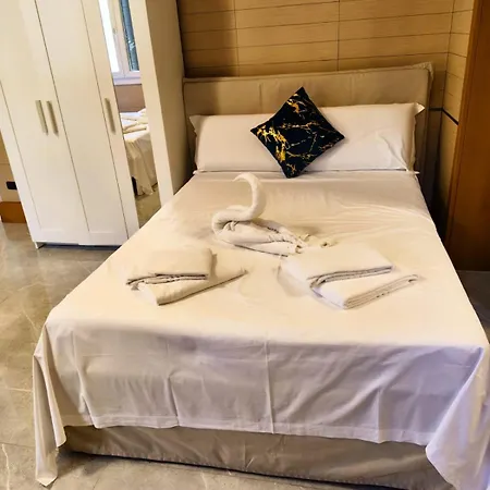 Taj Luxury מסטרה