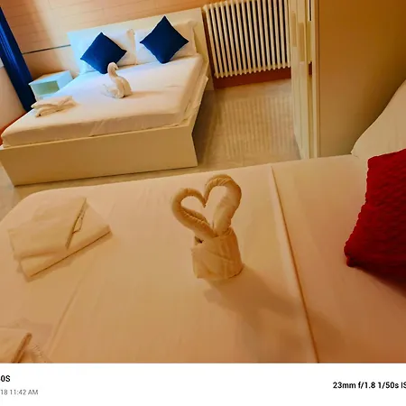 Pensión Taj Luxury Mestre